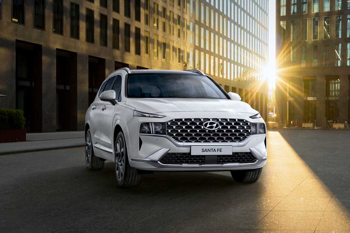 Hyundai SANTA FE