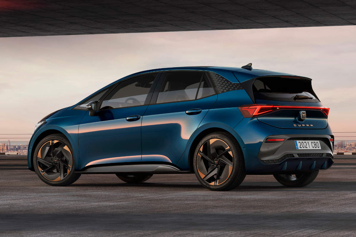 CUPRA Born Seite